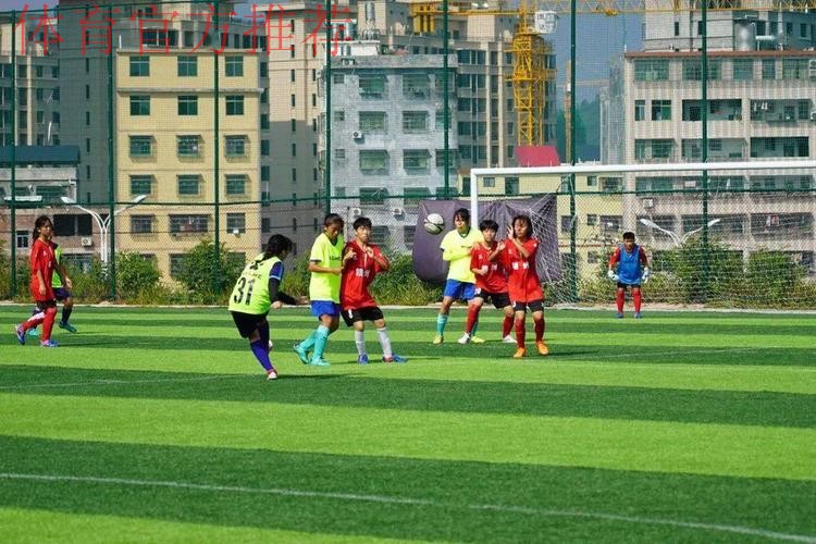 2014年江西省校园足球布局城市夏令营开营 2014年江西省校园足球布局城市夏令营开营